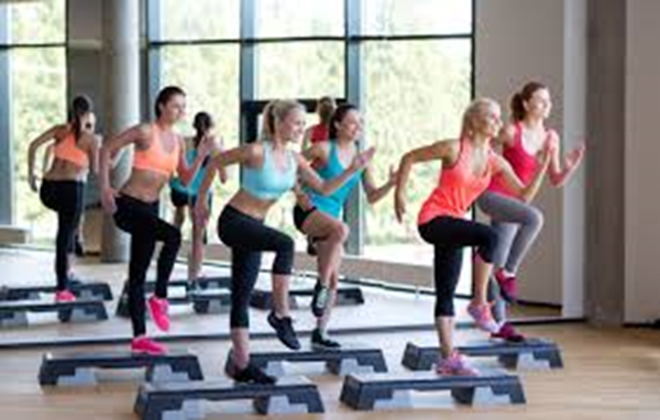 Bild von Step Aerobic Kleingruppentraining
